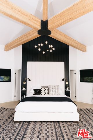 $1,830,000 | 2065 Watsonia Terrace, Los Angeles, CA 90068