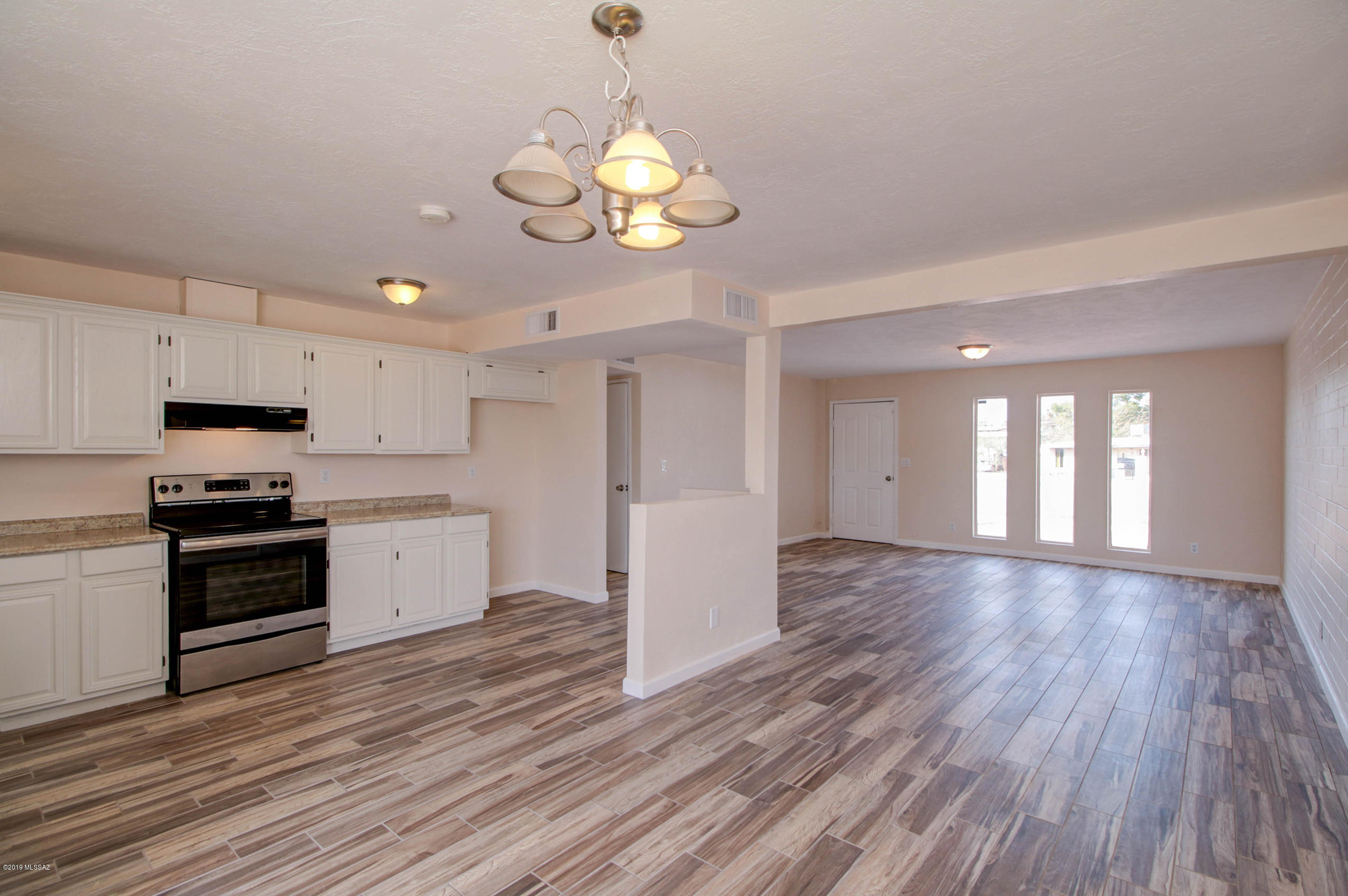 1857 West Saxony Road Tucson, AZ 85713 - Photo 13 of 32 Gallery Image 13