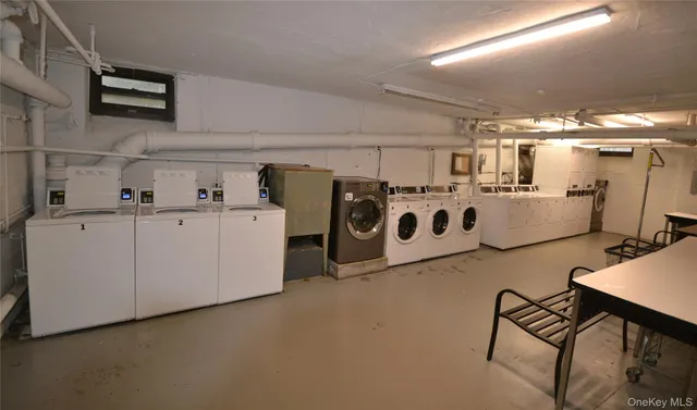 $330,000 | 210 Martine Avenue, Unit 1H, White Plains, NY 10601