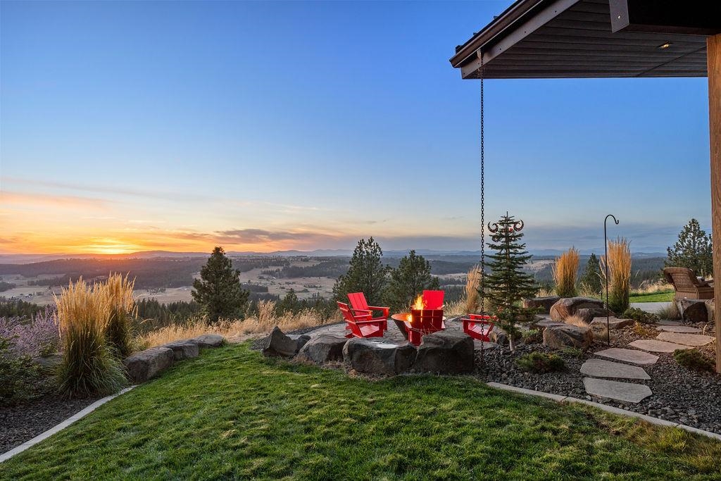 15705 North Timbercrest Lane Mead, WA 99021 - Photo 8 of 50 Gallery Image 8