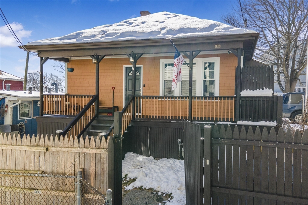 115 Reney Street Fall River, MA 02723 - Photo 1 of 25 Gallery Image 1