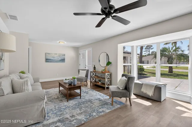 $364,999 | 17 Weller Lane, Palm Coast, FL 32164