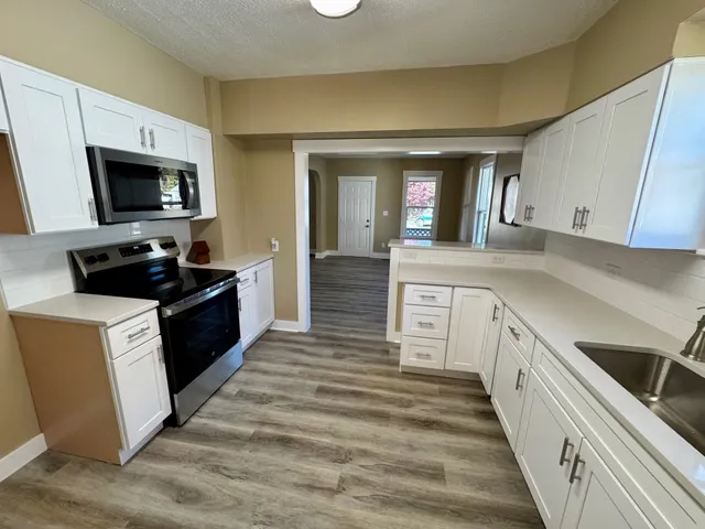 $329,900 | 2708 East Nora Avenue, Spokane, WA 99207