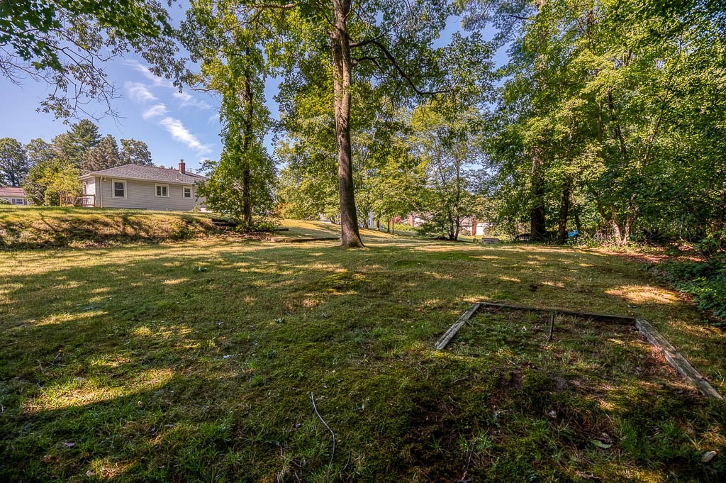 208 Stony Brook Road Raynham, MA 02767 - Photo 6 of 35 Gallery Image 6