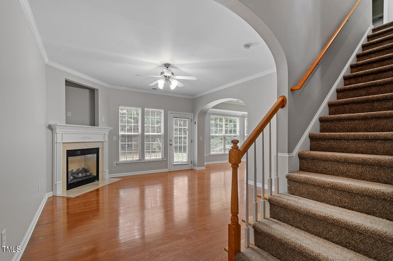 8403 Tie Stone Way Raleigh, NC 27613 - Photo 2 of 37 8403 Tie Stone Way_08