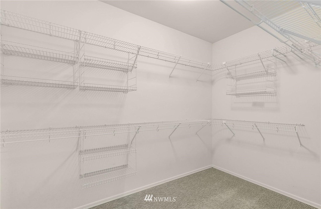 1408 241st Street Southeast Bothell, WA 98021 - Photo 22 of 39