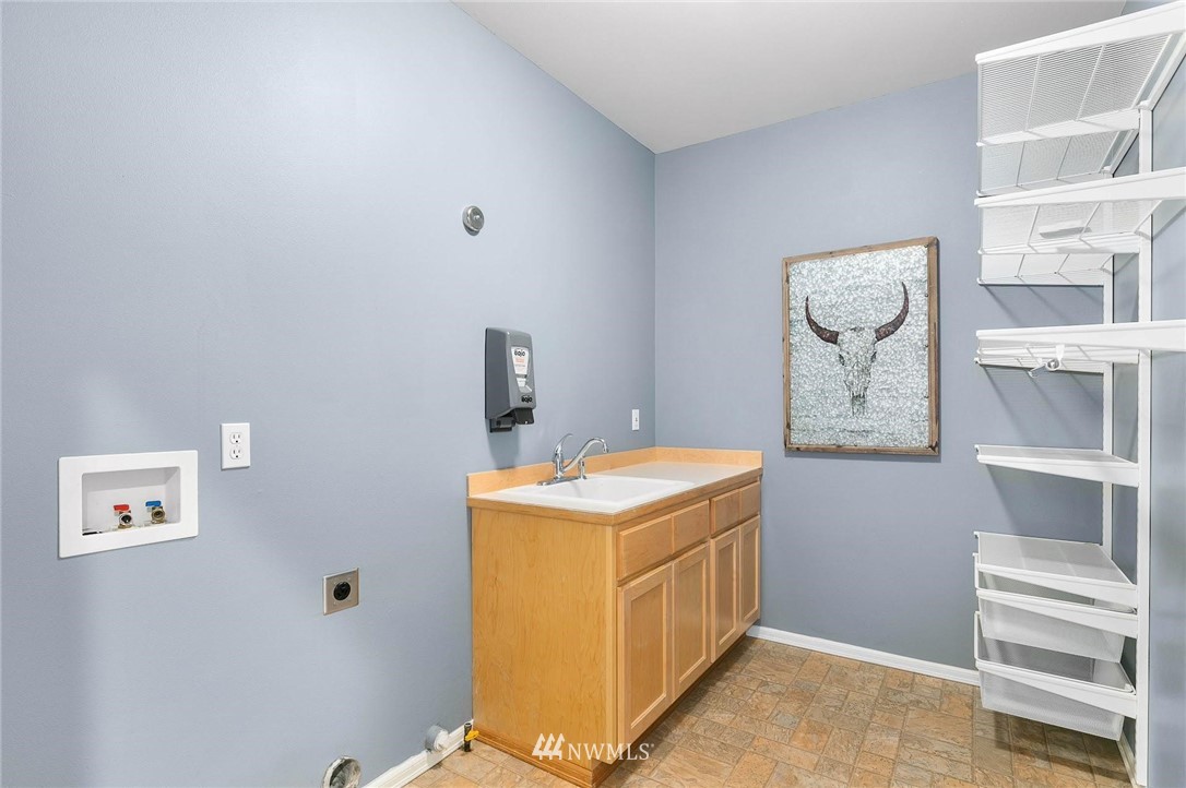 1408 241st Street Southeast Bothell, WA 98021 - Photo 32 of 39