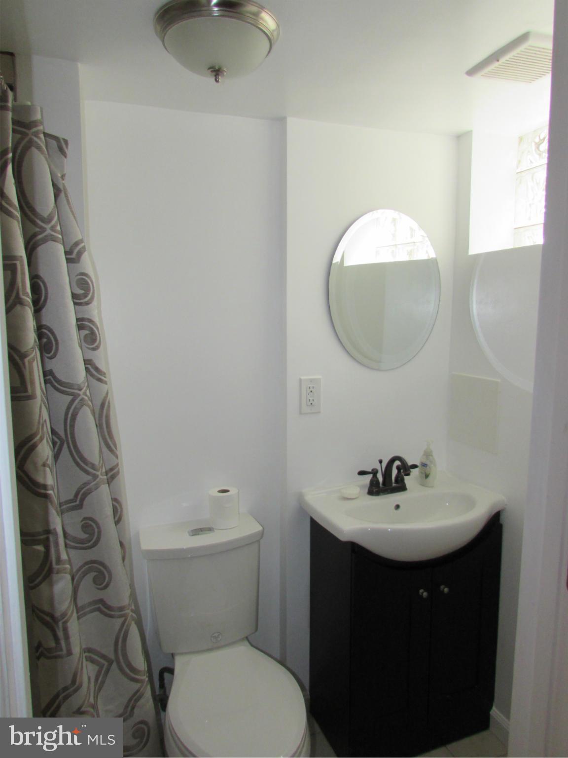 5928 Glennor Road Baltimore, MD 21239 - Photo 16 of 18 Second Bathroom