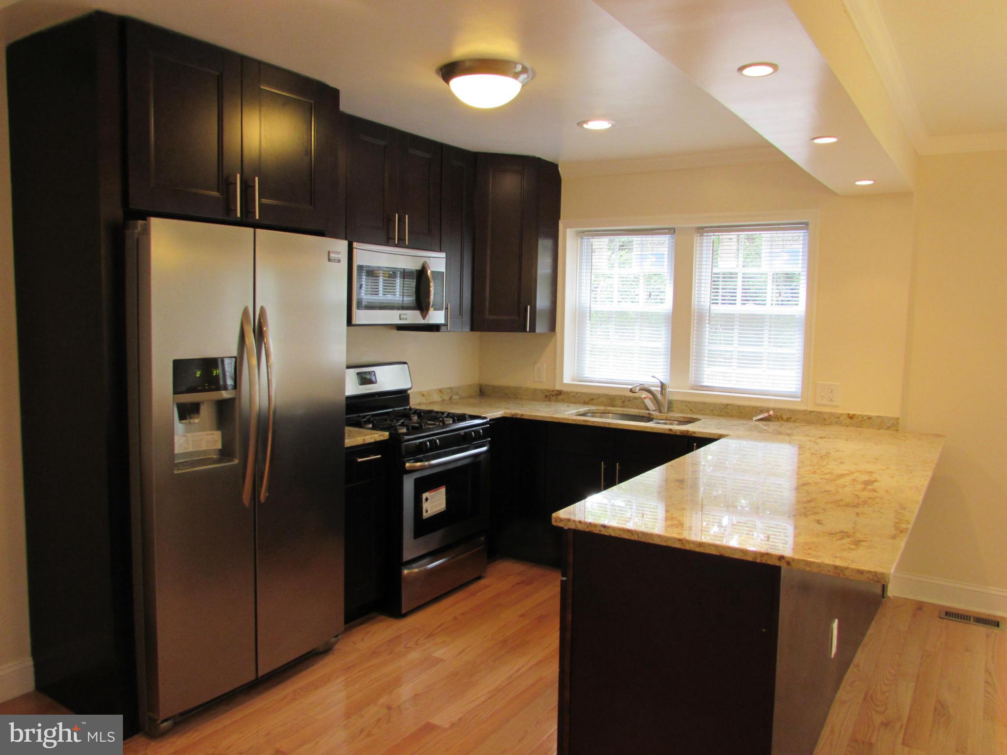 5928 Glennor Road Baltimore, MD 21239 - Photo 3 of 18 Kitchen