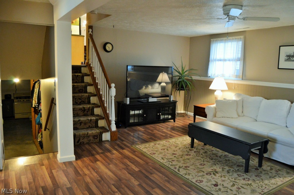 9042 Peck Road Ravenna, OH 44266 - Photo 5 of 25 Gallery Image 5
