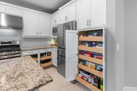 $499,999 | 11397 Southwest Carlisle Crossing Avenue, Port St. Lucie, FL 34987