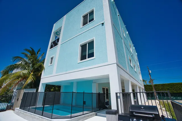 $2,995,000 | 850 92nd Street, Marathon, FL 33050