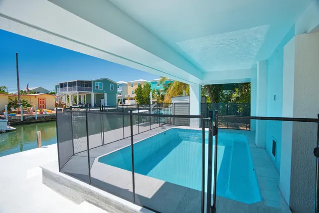 $2,995,000 | 850 92nd Street, Marathon, FL 33050