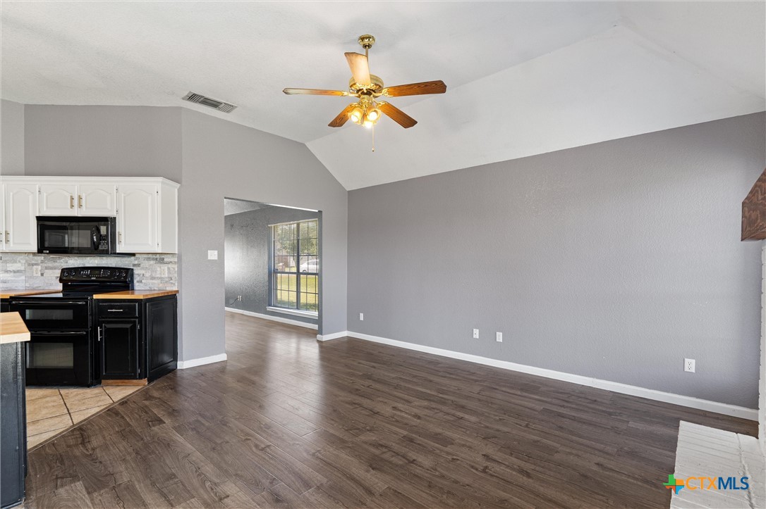 2010 Shadow Ridge Road Harker Heights, TX 76548 - Photo 13 of 36