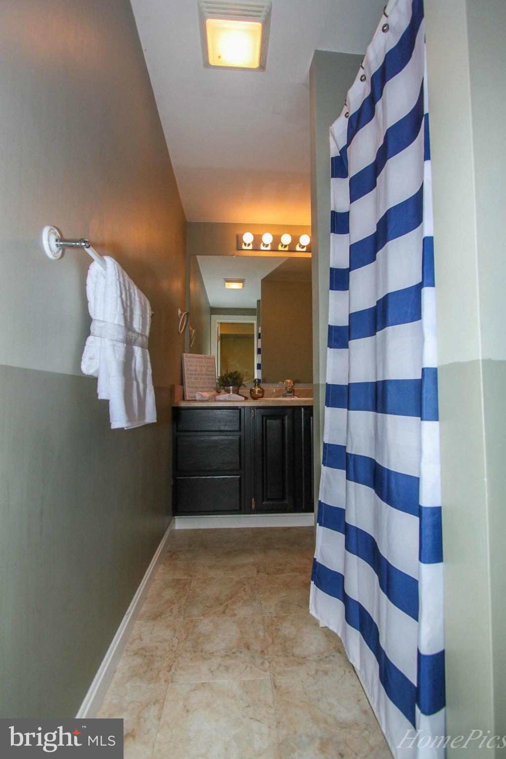 7923 Chestnut Grove Road Frederick, MD 21701 - Photo 22 of 30 Bath