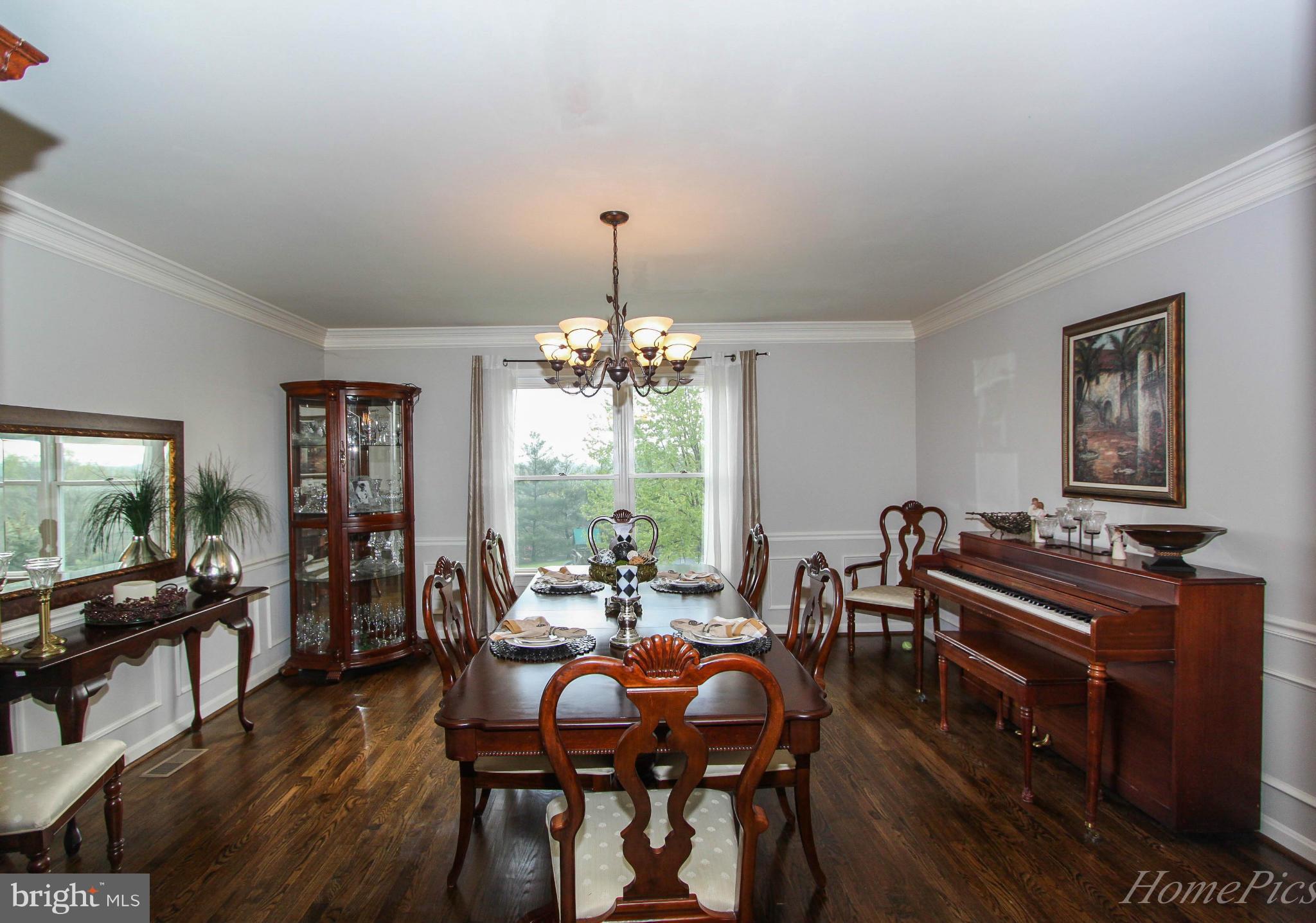 7923 Chestnut Grove Road Frederick, MD 21701 - Photo 8 of 30 Dining Room