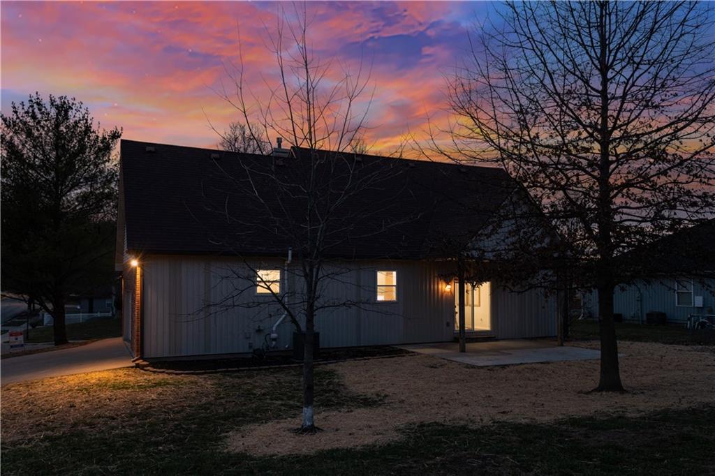 707 Tall Chief Street Buckner, MO 64016 - Photo 28 of 35