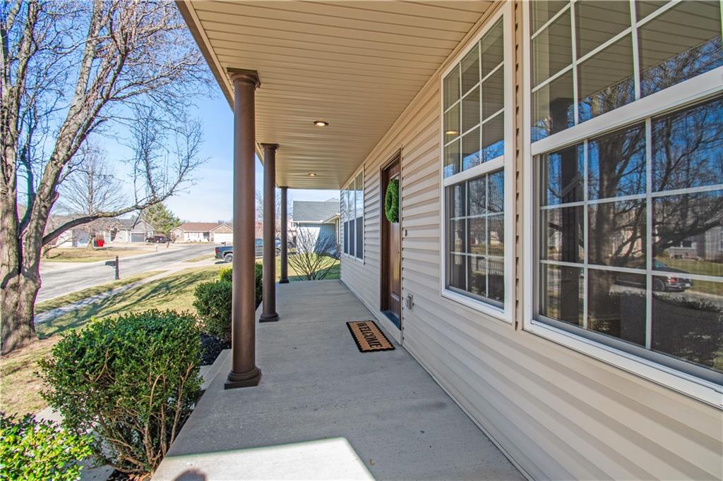 707 Tall Chief Street Buckner, MO 64016 - Photo 6 of 35