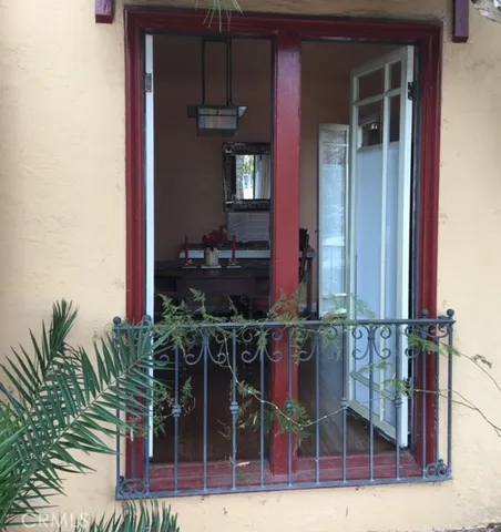 $3,500 | 3600 East Vista Street, Long Beach, CA 90803