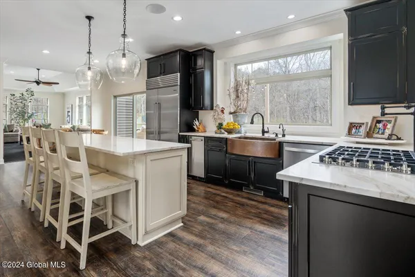 $771,500 | 6 Brookhaven Court, Wilton, NY 12866
