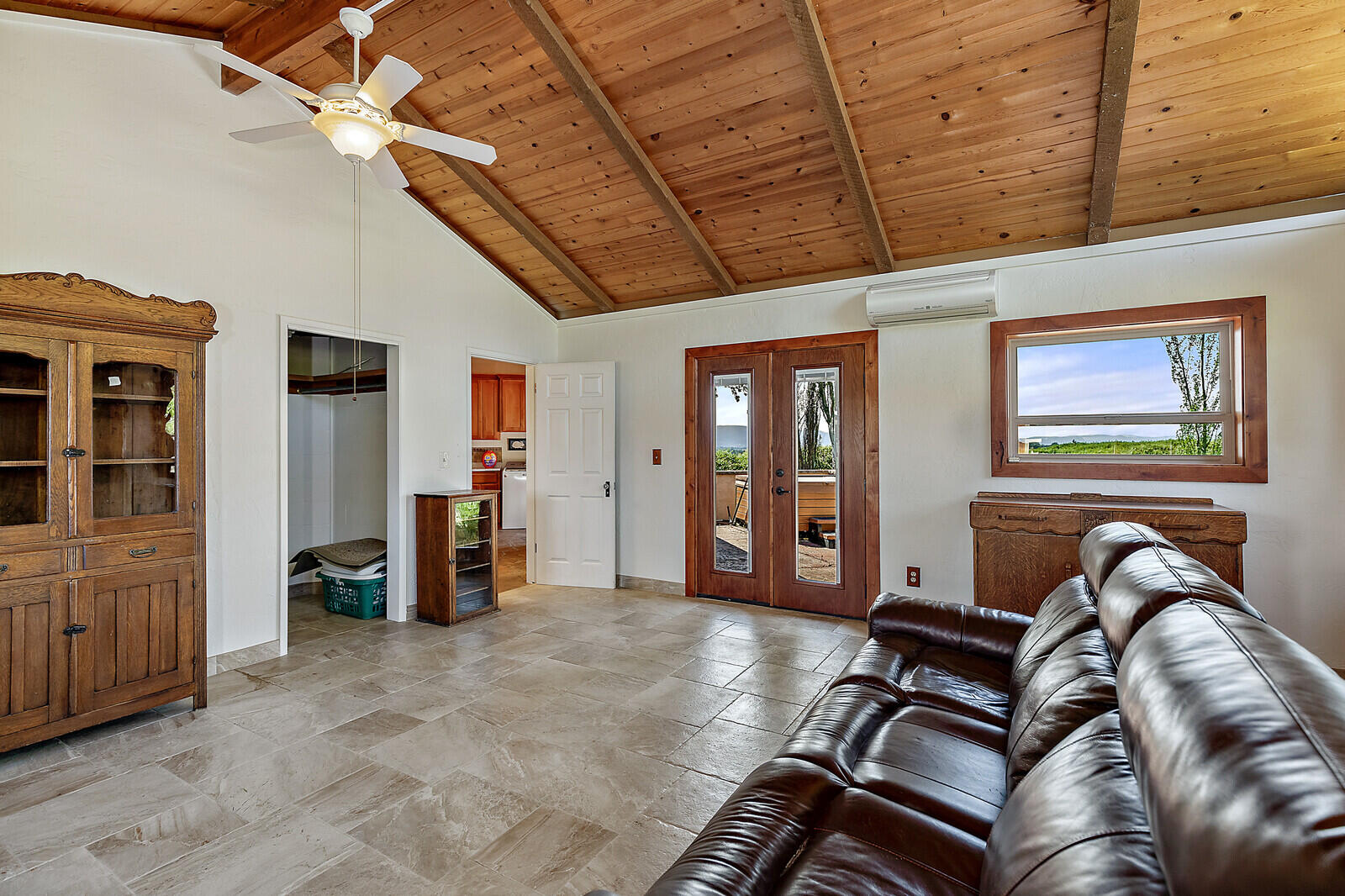 4756 Fern Valley Road Medford, OR 97504 - Photo 24 of 89 a view of a livingroom with furniture