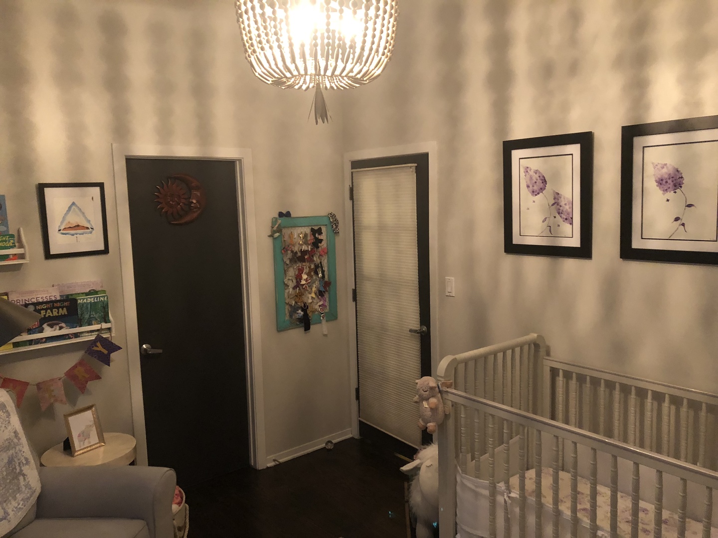 1335 North Mohawk Street, Unit 2N Chicago, IL 60610 - Photo 14 of 15 a view of a hallway with workspace