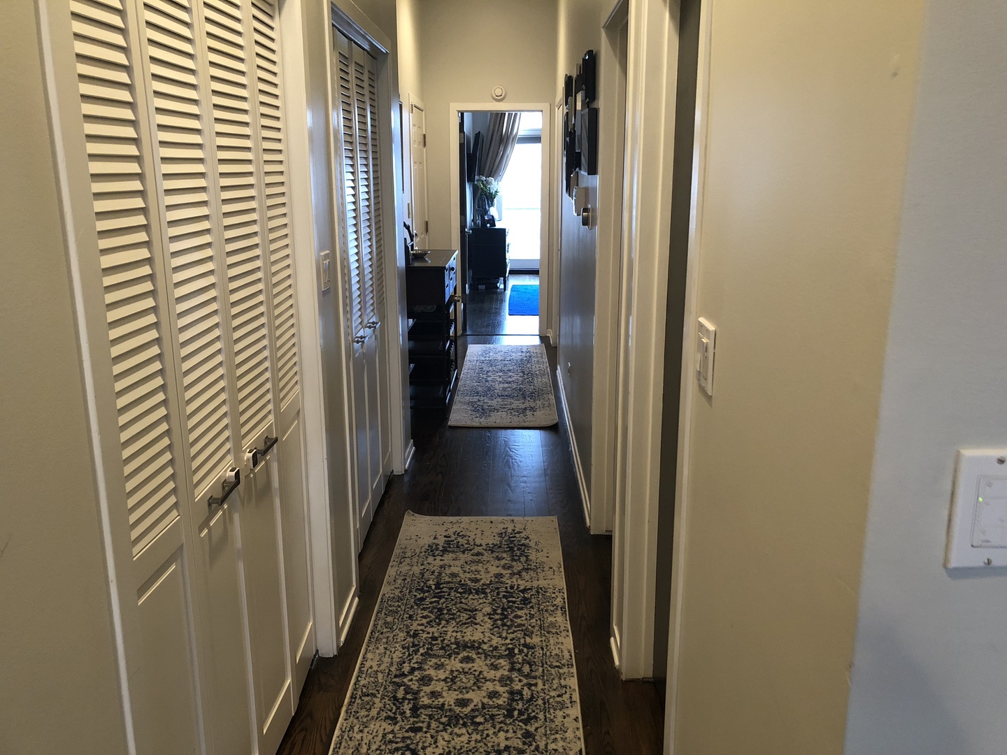 1335 North Mohawk Street, Unit 2N Chicago, IL 60610 - Photo 7 of 15 a view of a hallway with a white walls