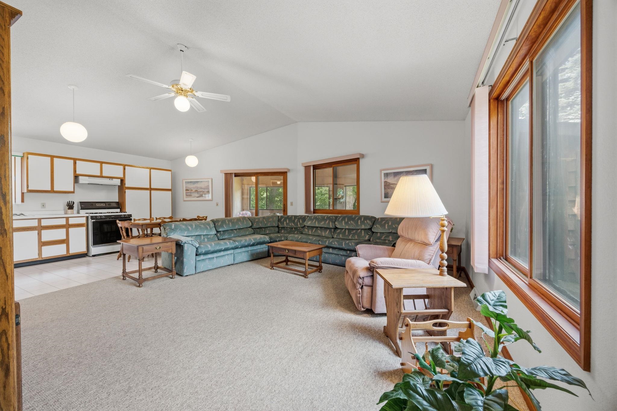 10512 North Kidder Road Edgerton, WI 53534 - Photo 16 of 54
