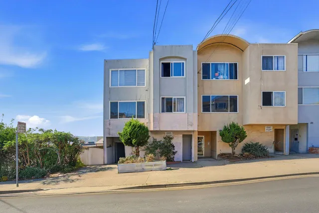 $1,400,000 | 678 Hillside Boulevard, Daly City, CA 94014