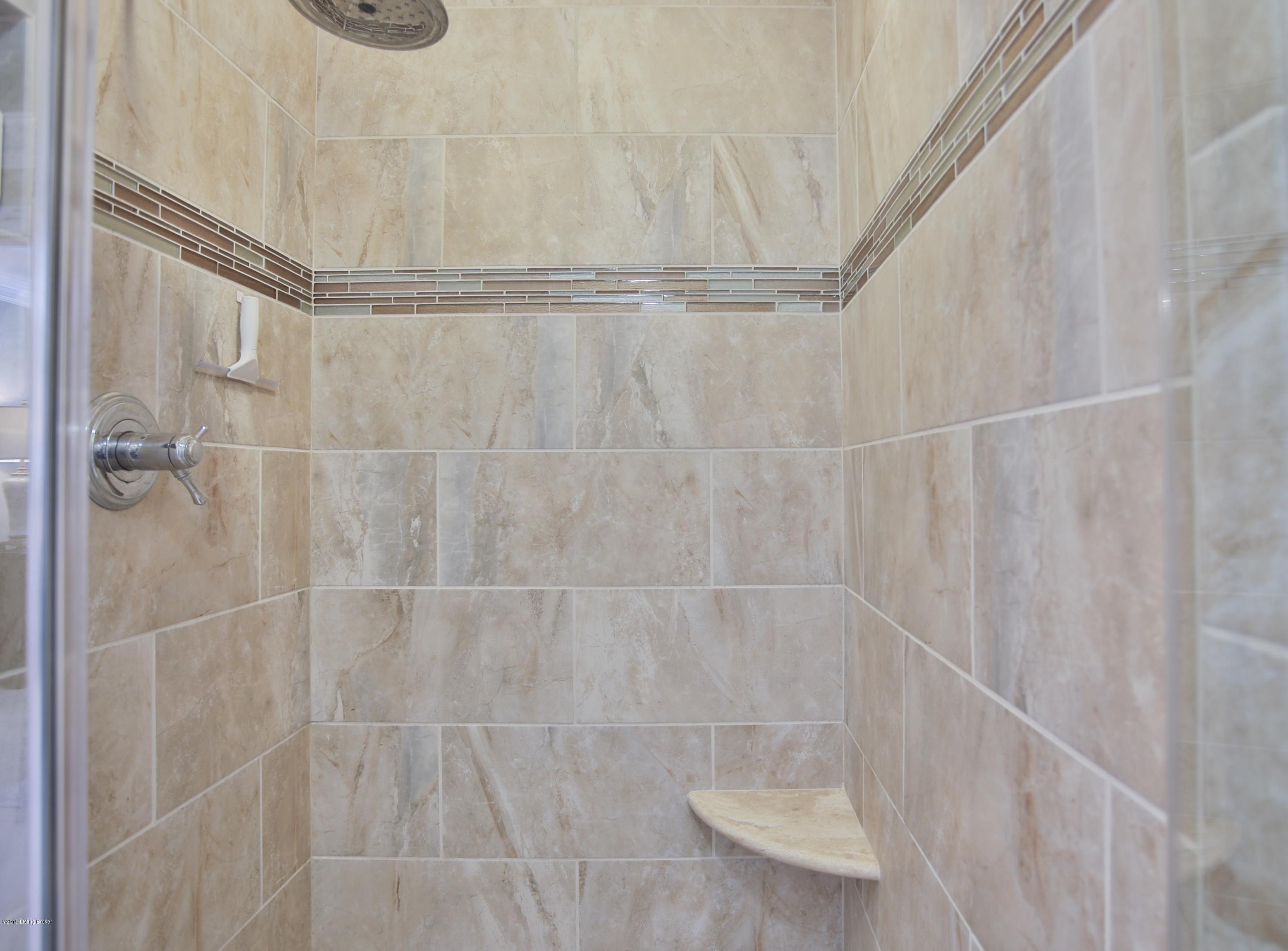 3106 Ridgemoor Court Prospect, KY 40059 - Photo 25 of 39 1-20