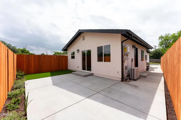 $1,199,000 | 2343 Calle Alucema, Thousand Oaks, CA 91360