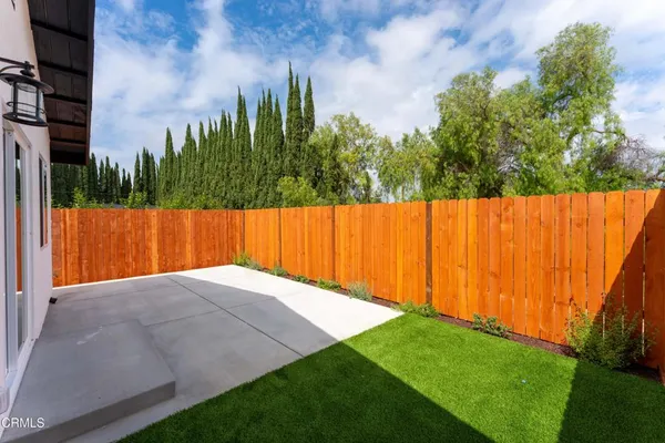 $1,199,000 | 2343 Calle Alucema, Thousand Oaks, CA 91360