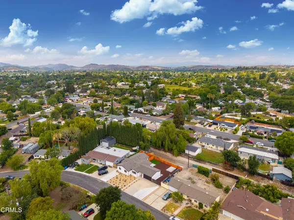 $1,199,000 | 2343 Calle Alucema, Thousand Oaks, CA 91360