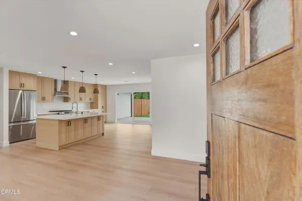 $1,199,000 | 2343 Calle Alucema, Thousand Oaks, CA 91360