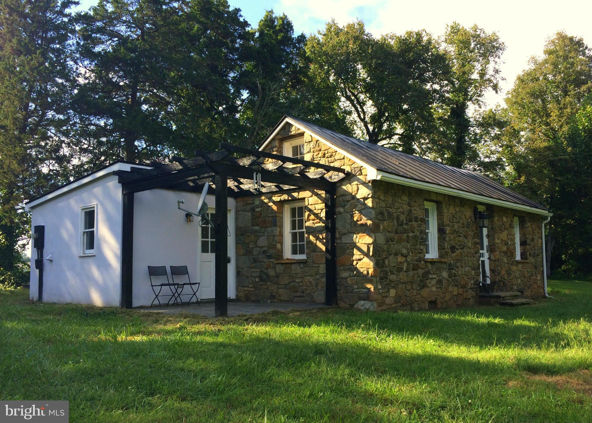 7032 Olinger Road Marshall, VA 20115 - Photo 1 of 19 Side View of Home