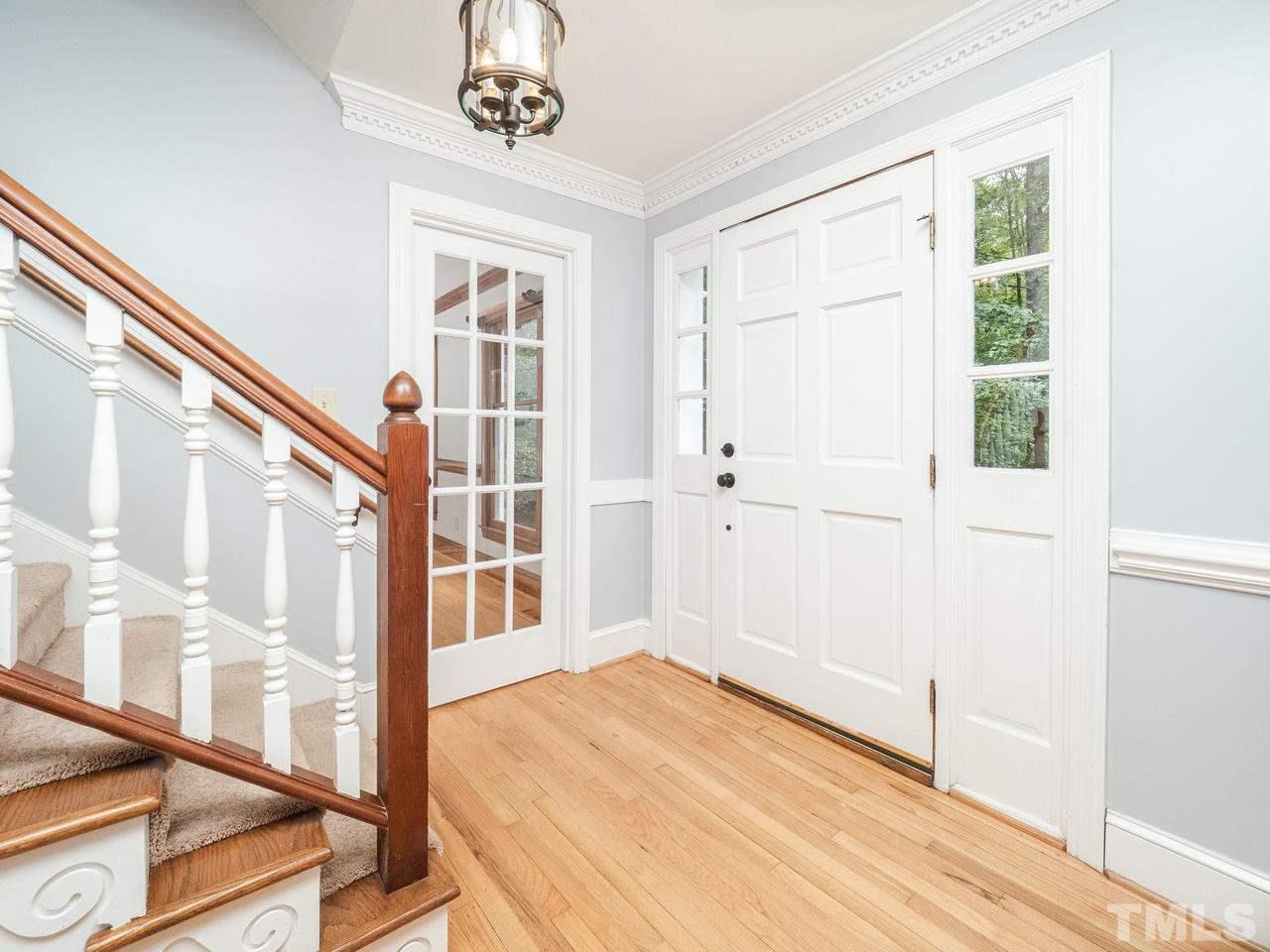 3409 Paddock Circle Raleigh, NC 27613 - Photo 2 of 30