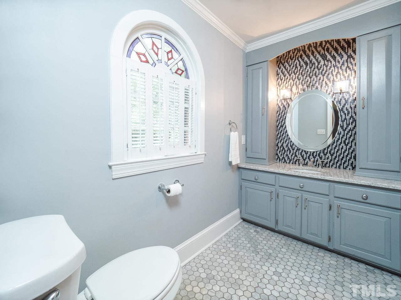 3409 Paddock Circle Raleigh, NC 27613 - Photo 14 of 30