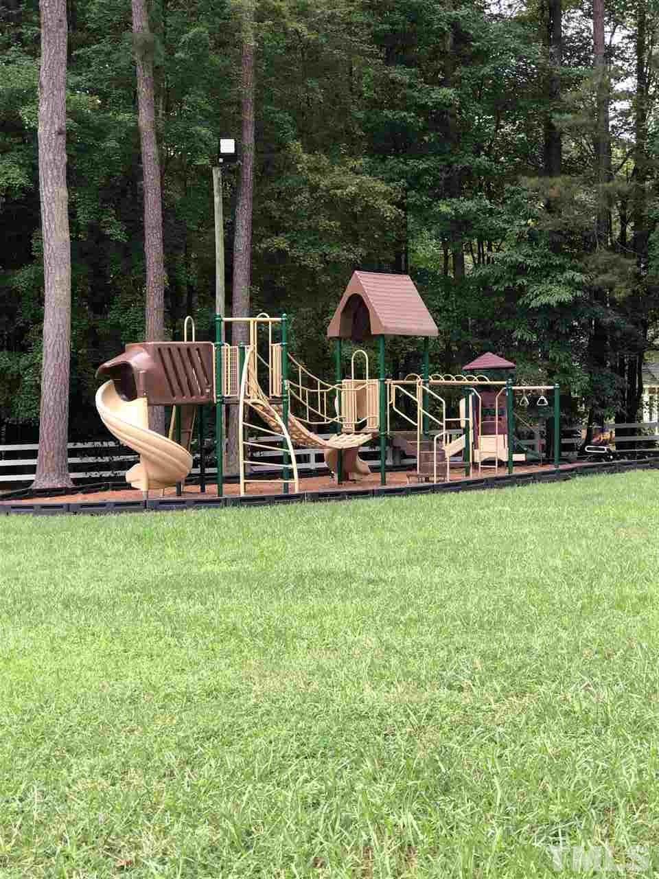 3409 Paddock Circle Raleigh, NC 27613 - Photo 28 of 30