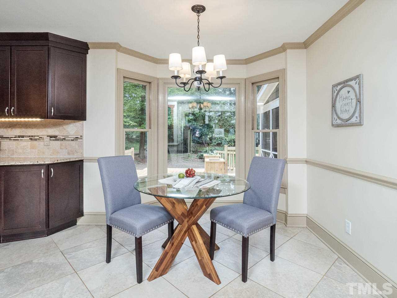 3409 Paddock Circle Raleigh, NC 27613 - Photo 7 of 30