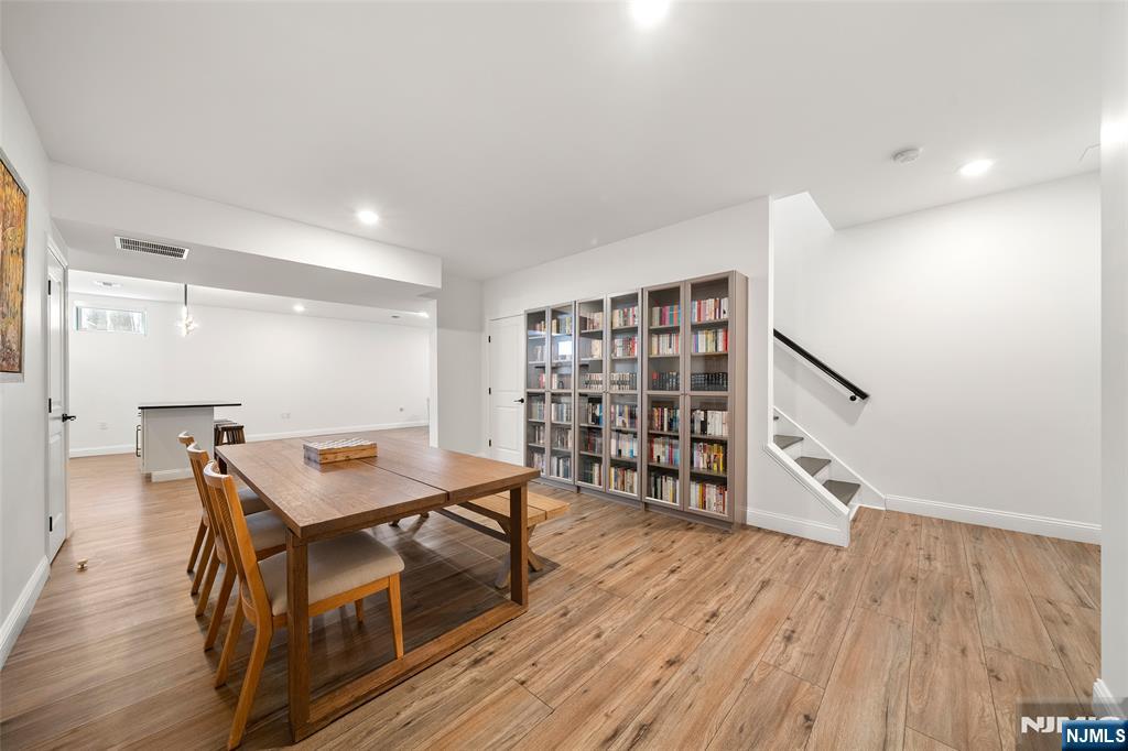 129 Rivervale Road River Vale, NJ 07675 - Photo 25 of 29