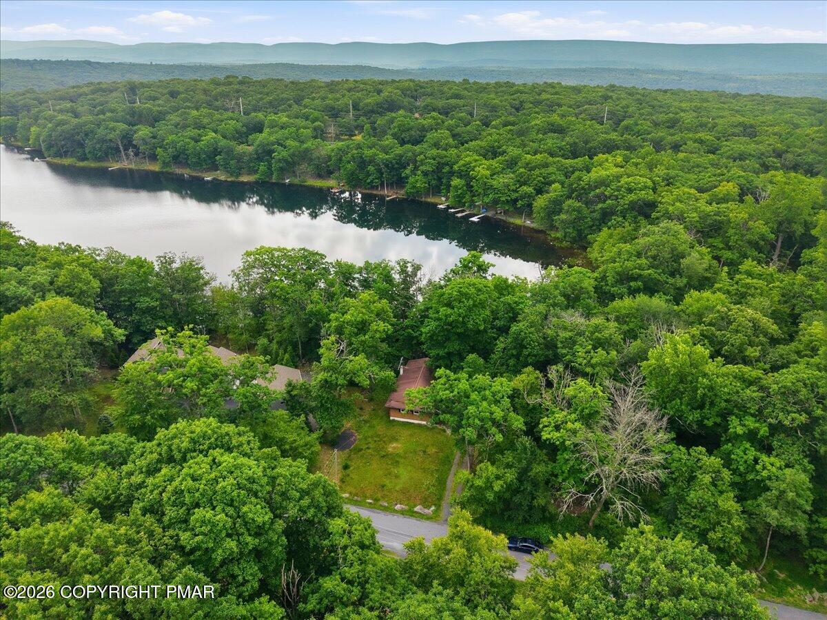 2342 Eagle Path Bushkill, PA 18324 - Photo 10 of 49 80-084_dji_fly_20260713_092540_0015_1783
