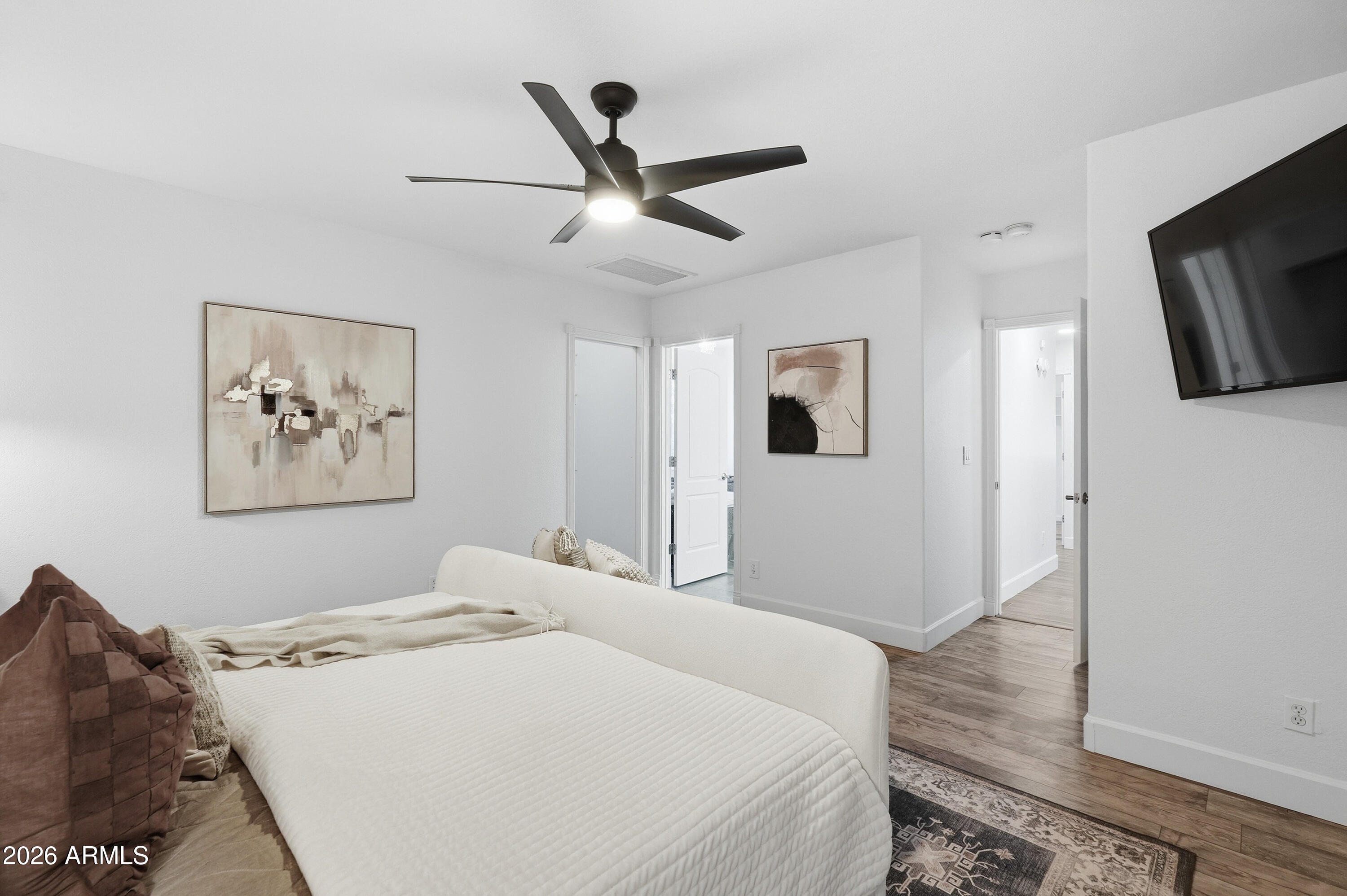 2266 East Willis Road Gilbert, AZ 85297 - Photo 20 of 95