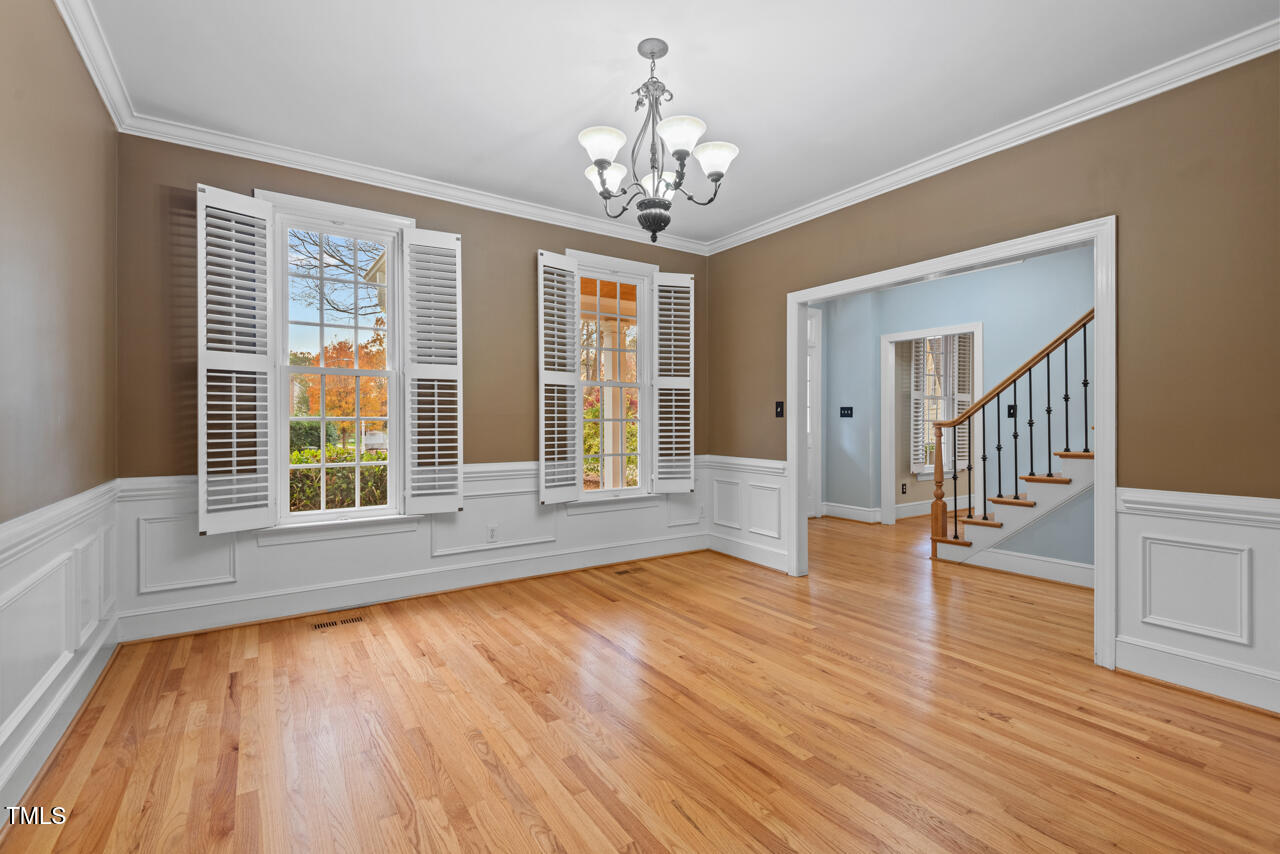 8012 Llewellyn Court Raleigh, NC 27613 - Photo 6 of 68 Dining Room