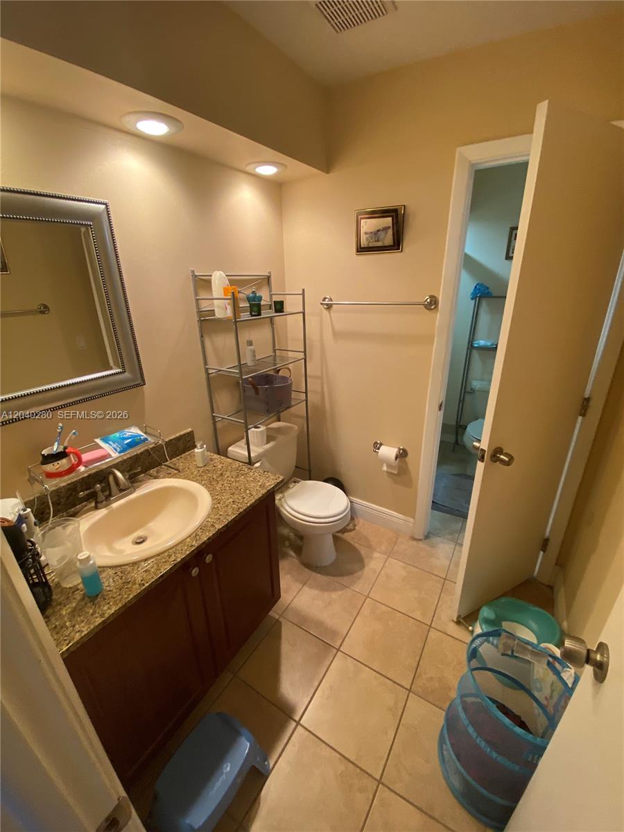 4875 Southwest 152nd Place, Unit C96 Miami, FL 33185 - Photo 14 of 17