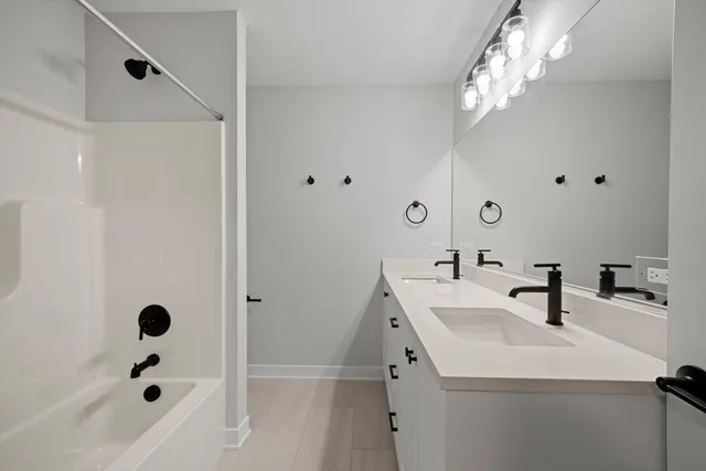 $3,300 | 17877 Argos Court, Tinley Park, IL 60477