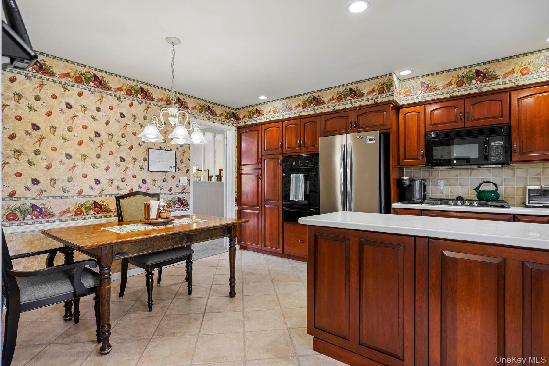 651 Andover Road Valley Cottage, NY 10989 - Photo 21 of 47