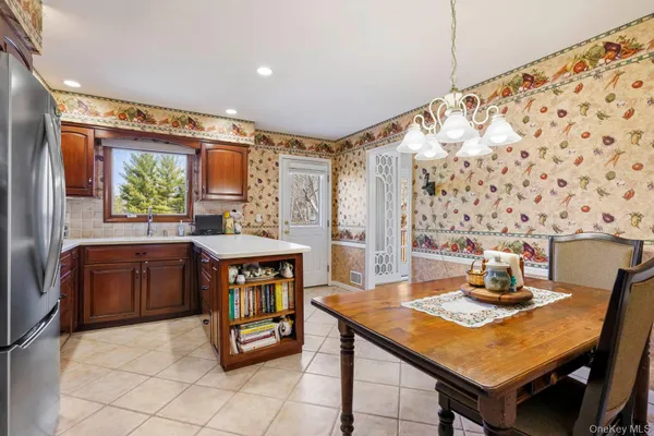 $820,000 | 651 Andover Road, Valley Cottage, NY 10989