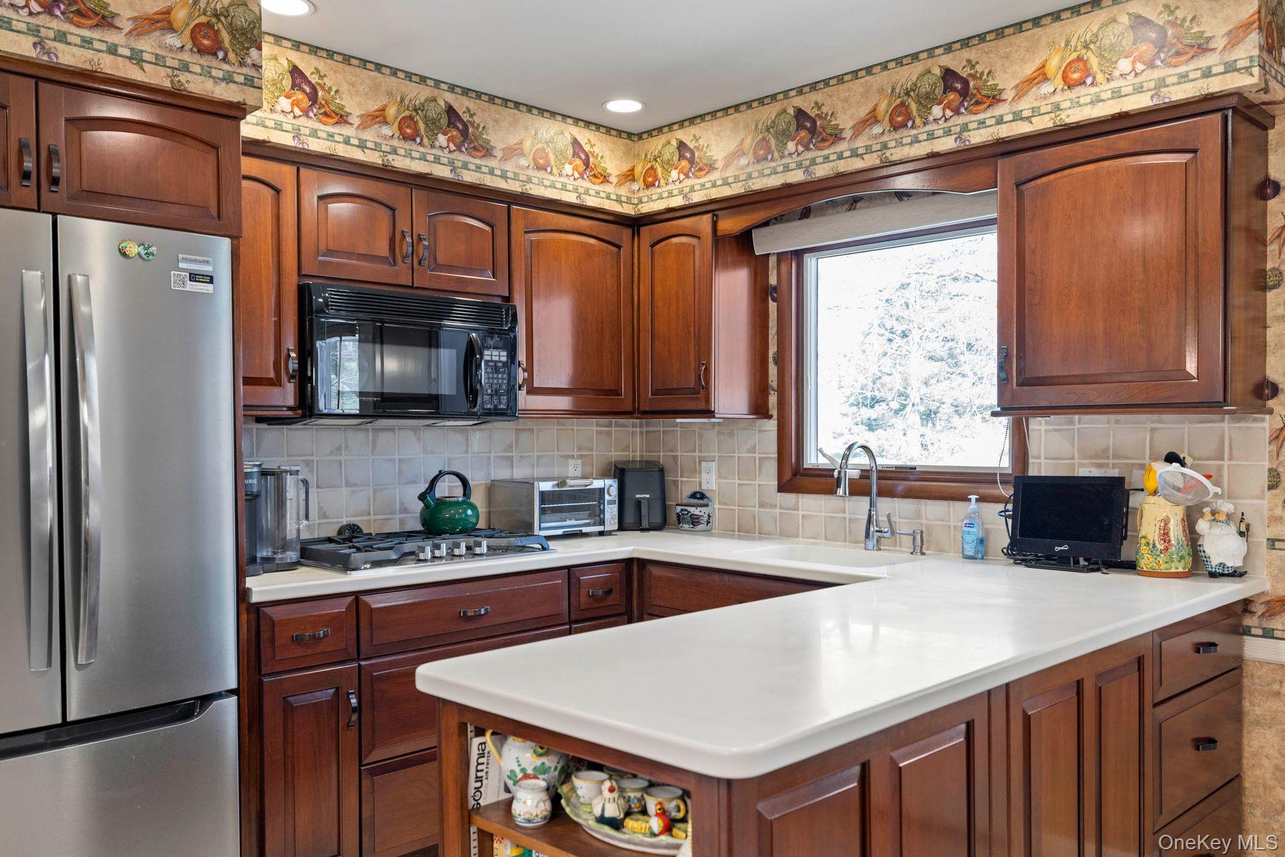 651 Andover Road Valley Cottage, NY 10989 - Photo 25 of 47