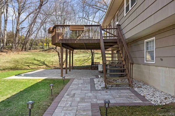 $820,000 | 651 Andover Road, Valley Cottage, NY 10989