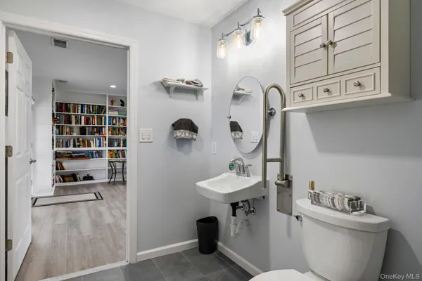 $820,000 | 651 Andover Road, Valley Cottage, NY 10989